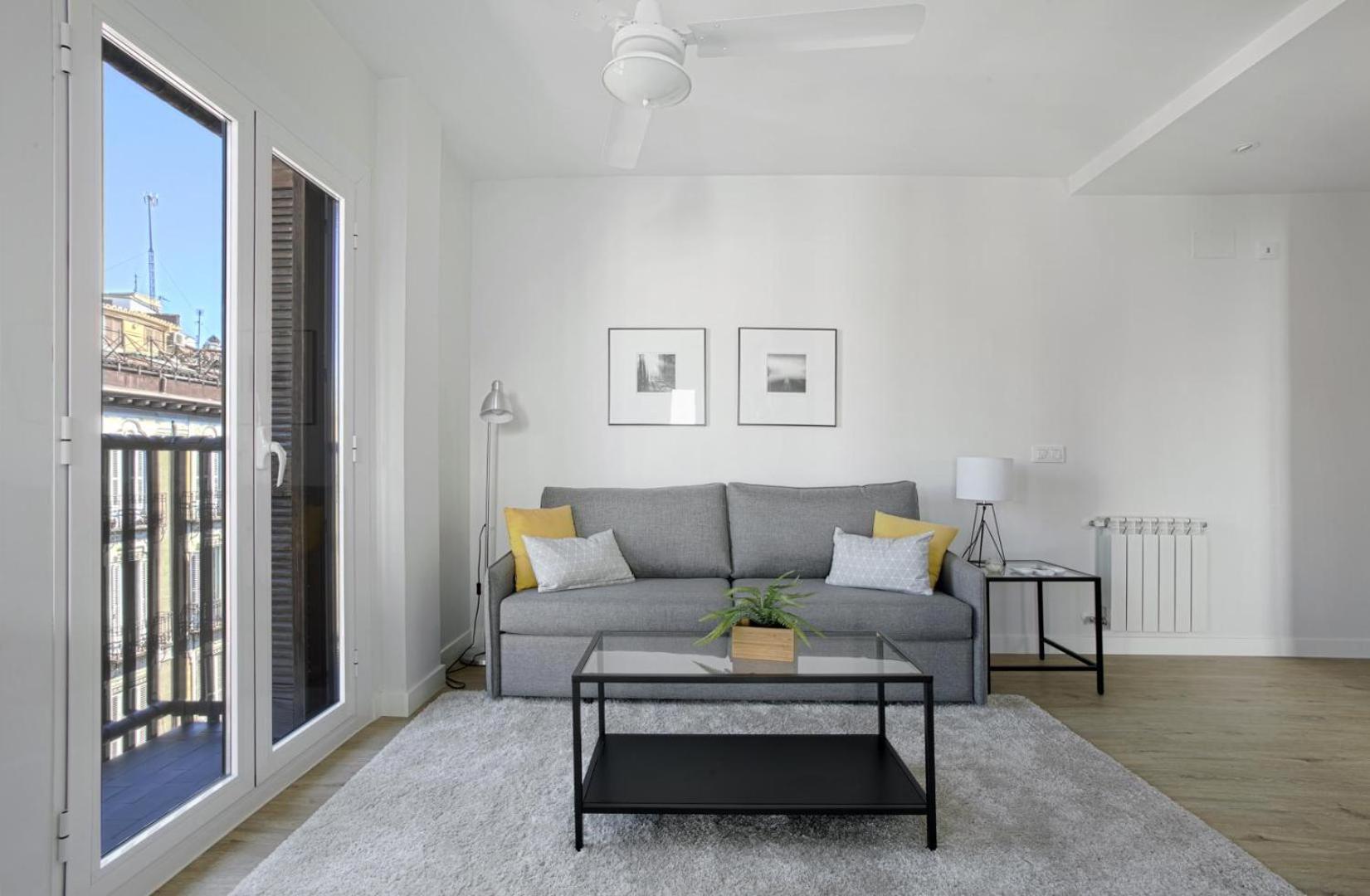 Genteel Home Cava Baja มาดริด ภายนอก รูปภาพ